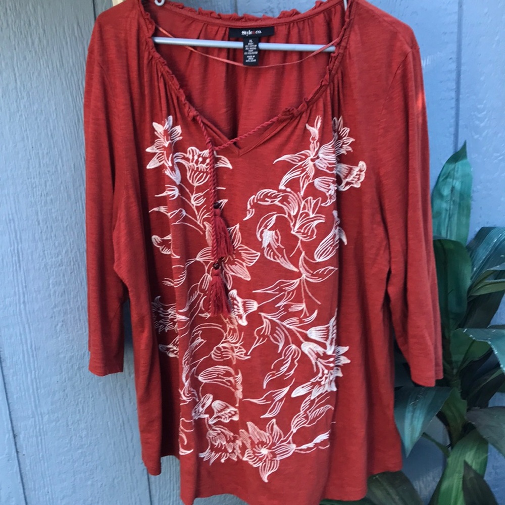 3/4 sleeve shirt